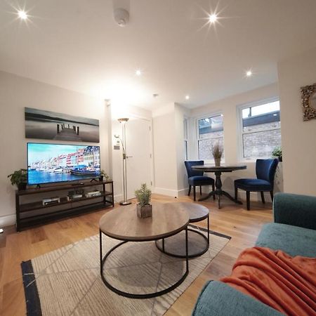Trinity House By Ritual Stays St Albans Extérieur photo